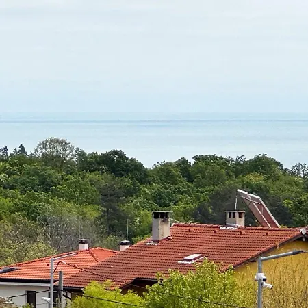 Апартаменти In Bella With Free Parking *