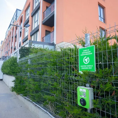 In Bella With Free Parking Апартаменти Варна